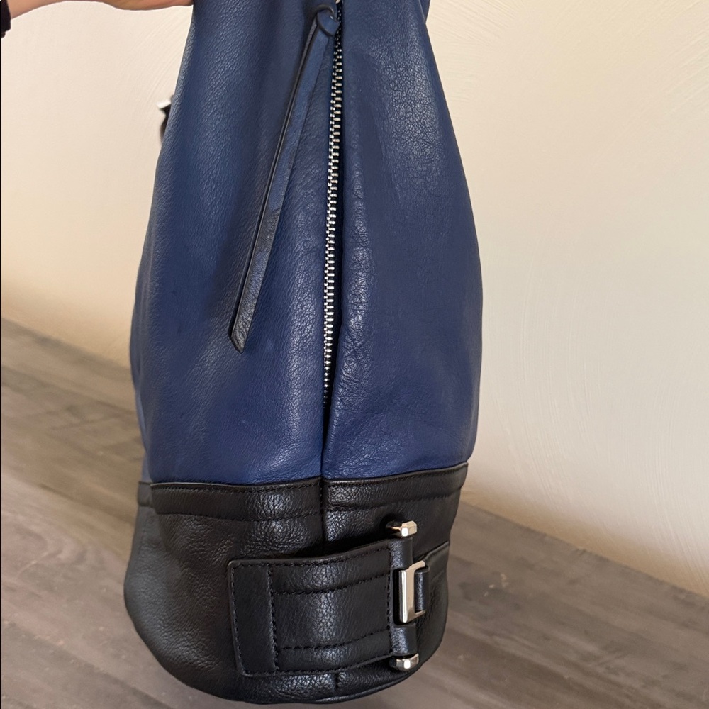 Navy Blue and Black Leather Hobo Handbag - Picture 4 of 6